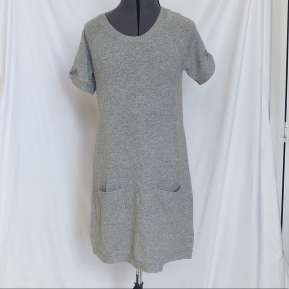 🗣LAST CHANCE🗣 Size M Theory 100% Cashmere Gray Sweater Dress - Picture 1 of 4